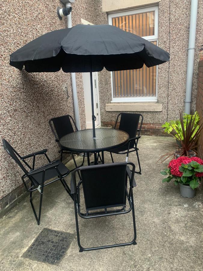 Gateshead Serviced Apartment Ideal For Contractors And Vacationing Exterior foto